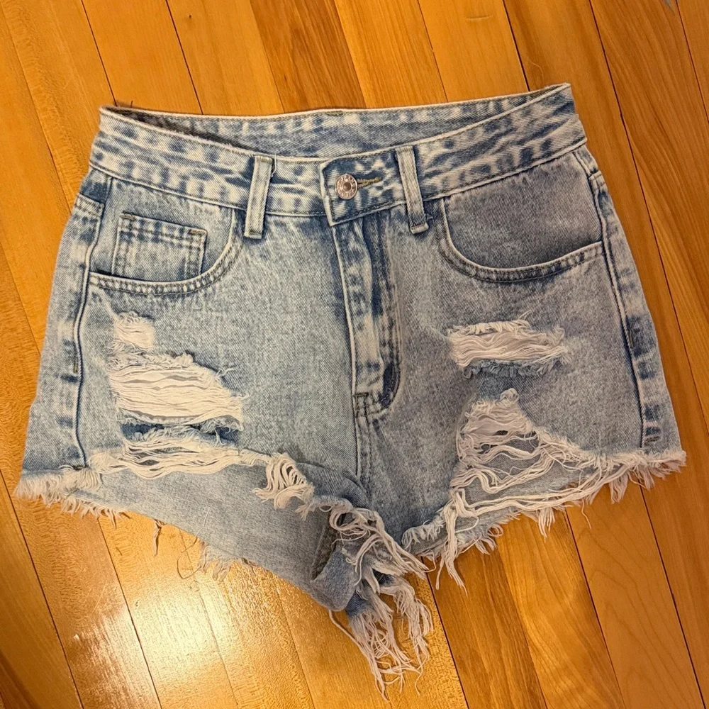 Distressed Denim Women Shorts - Picture 1 of 2